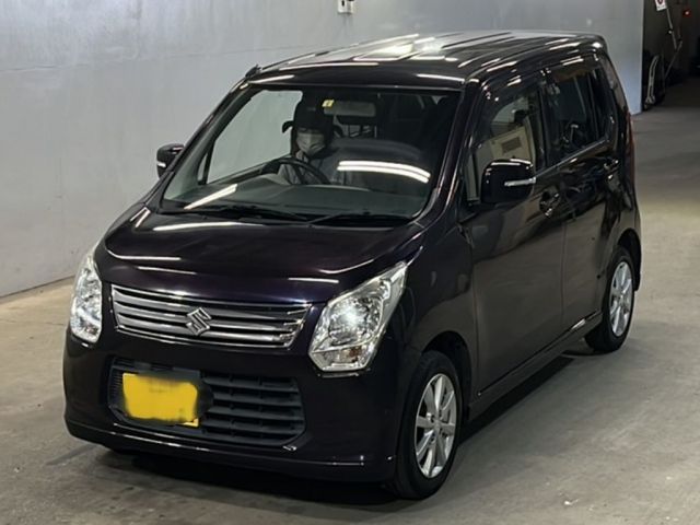 334 Suzuki Wagon r MH34S 2013 г. (KCAA Fukuoka)